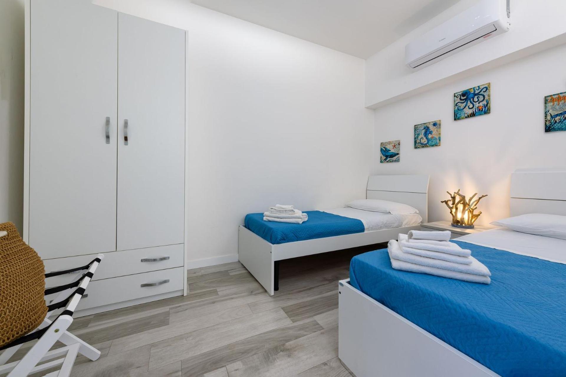 Cala Azzurra Macari Bed And Breakfast And Holidays House Quarto foto